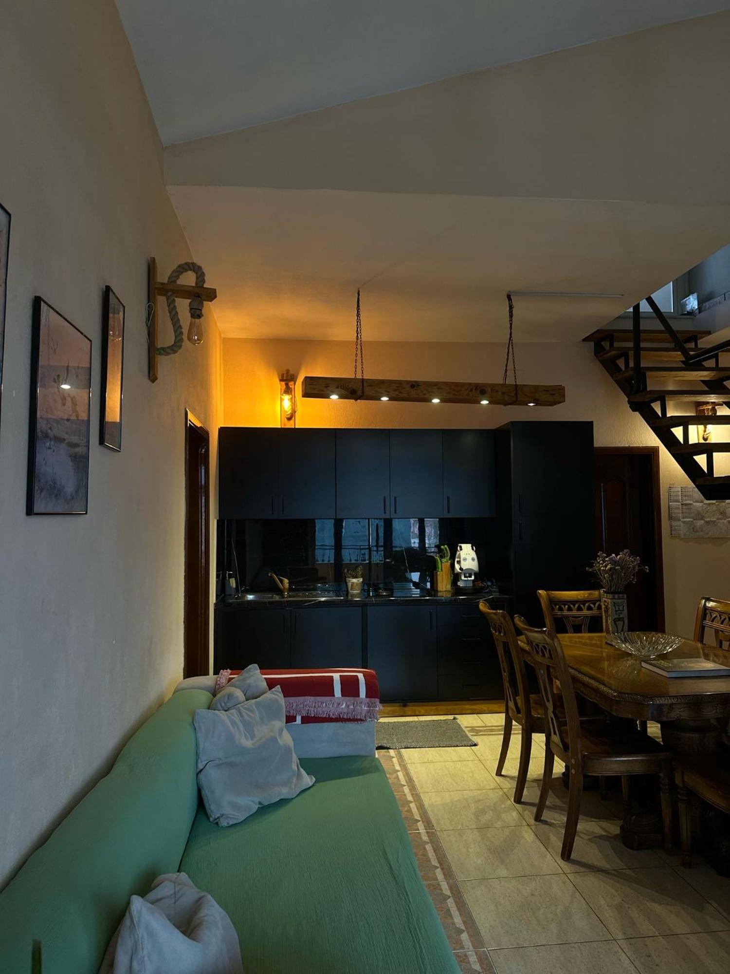 Cozy Big Apartment With Balcony Tiranë Ngoại thất bức ảnh
